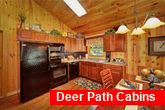 Luxurious 1 Bedroom cabin with Full Kitchen