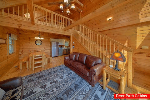 2 Bedroom Cabin Sleeps 6 with Mountain Views - Eagle's Crest