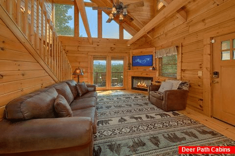 Pigeon Forge Cabin with Full Kitchen - Eagle's Crest