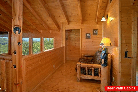 Cabin with King Bedroom and Loft Sitting Area - Lasting Impression